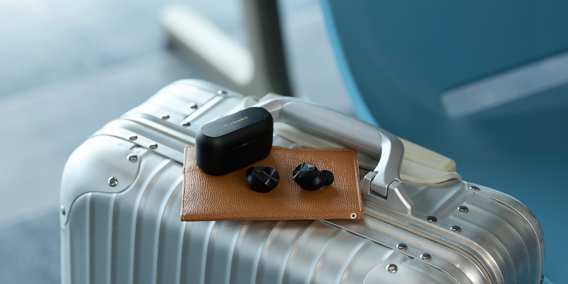 lumix-camera-DC-TZ99E-K-lifestyle-image-global-unlimited-_1013417_2