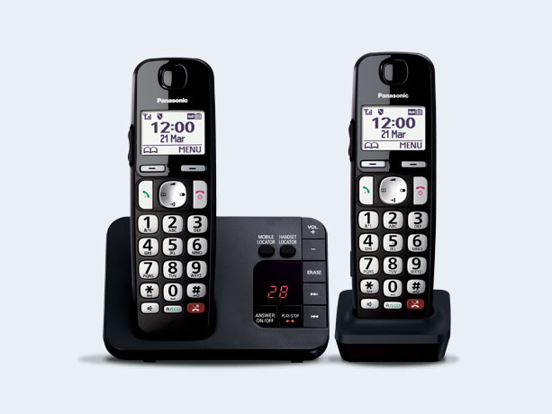 Digital cordless phone with 2 handsets and a 40-min answering machine KX-TGE822EB